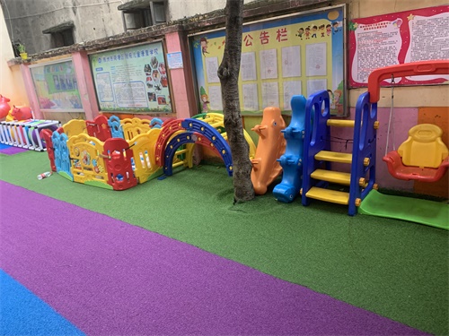 校园6，室外活动器具