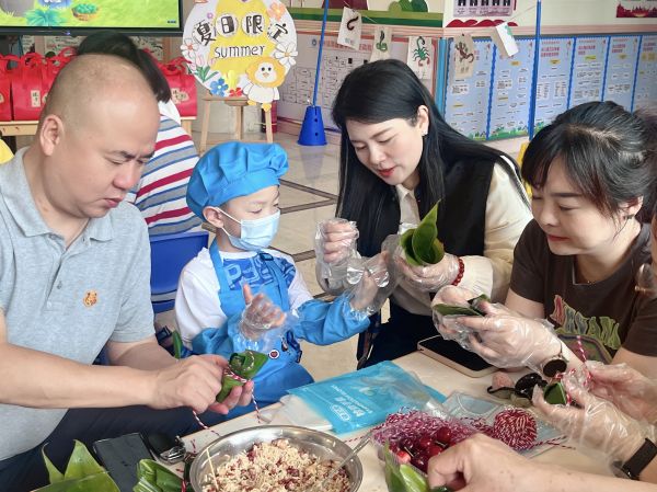 株洲市荷塘区语翔康复学校,株洲残疾儿童学校,株洲儿童学校,株洲残疾儿童教育,聋儿语言康复学校,聋儿康复